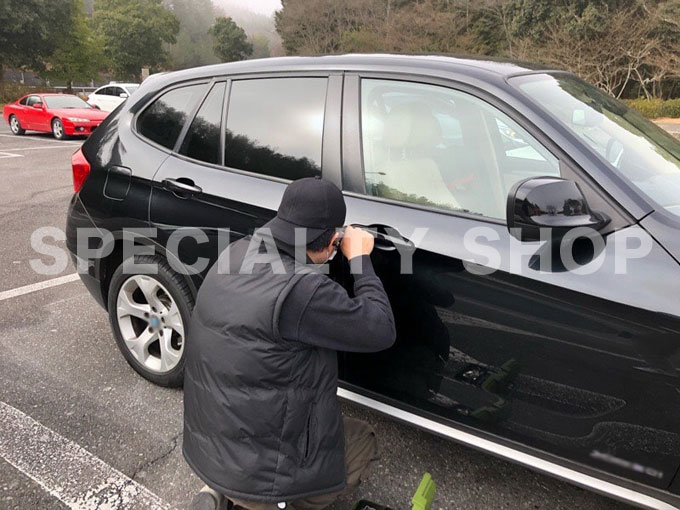 インロック解錠作業風景