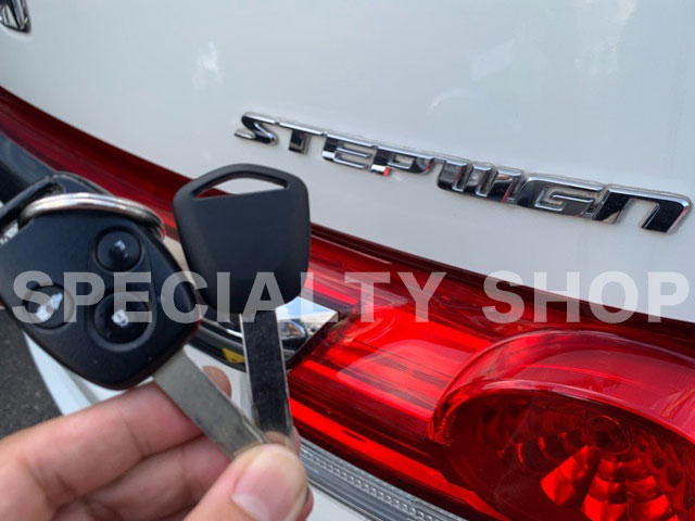 ステップワゴンの鍵トラブルは私達にお任せ下さい